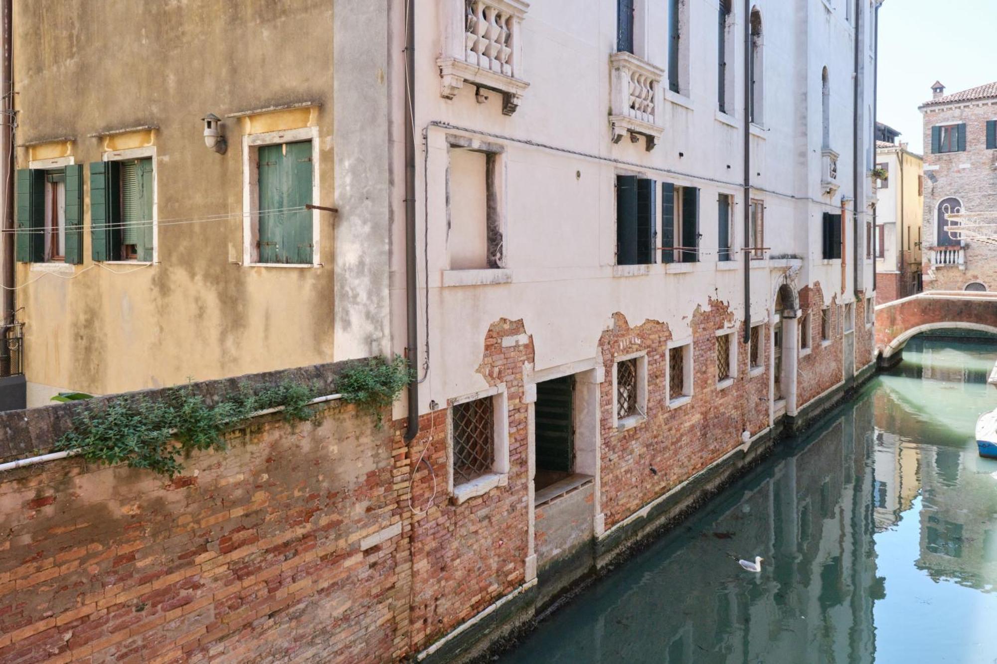 Lustraferi Apartment Venice Luaran gambar