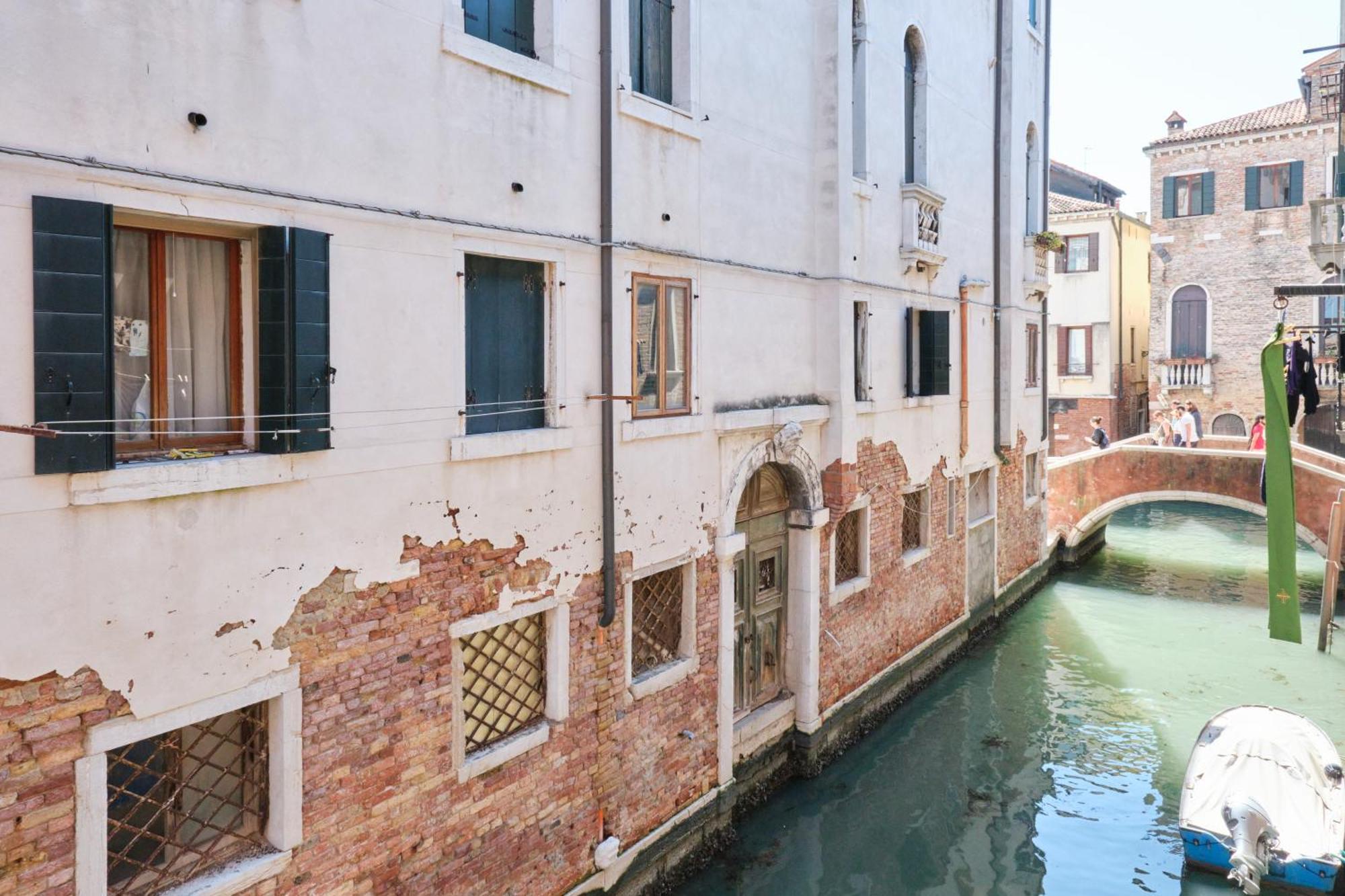Lustraferi Apartment Venice Luaran gambar